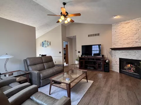 Living - 2723 Arrowhead Dr, Bloomington, IL 61704 photo 2 of 5