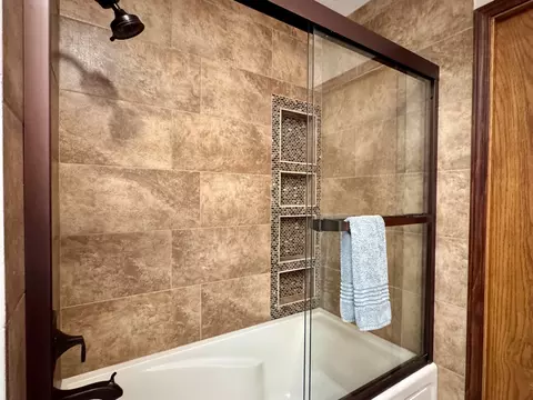 Bath - 2723 Arrowhead Dr, Bloomington, IL 61704 photo 1 of 5