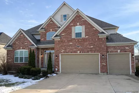 4304 Champion Rd, Naperville, IL 60564