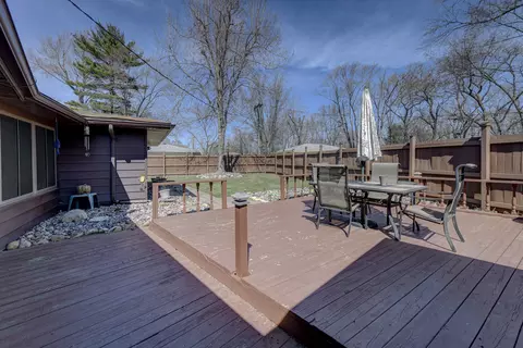 Exterior - 507 Richton Rd, Steger, IL 60475 photo 4 of 6