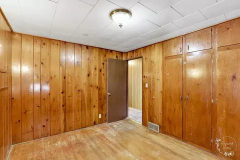 Bedroom - 1055 S 4th Ave, Kankakee, IL 60901 photo 6 of 6