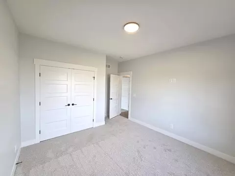 Bedroom - 103 Bowz Dr, Downs, IL 61736 photo 3 of 6