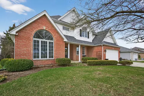 481 Kingston Dr, New Lenox, IL 60451