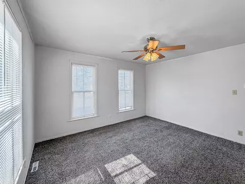 Living - 1415 S Walnut Ave, Freeport, IL 61032 photo 2 of 2