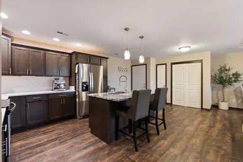 Kitchen - 340 E Franklin St #202, Eldridge, IA 52748 photo 4 of 4