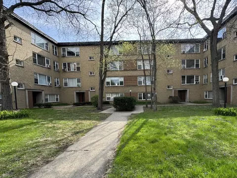 6141 N Seeley Ave #1D, Chicago, IL 60659