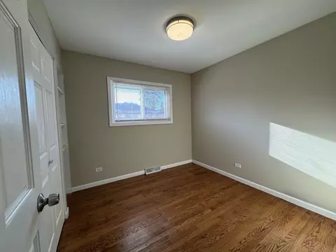 Bedroom - 7838 W 73rd Pl, Bridgeview, IL 60455 photo 2 of 3