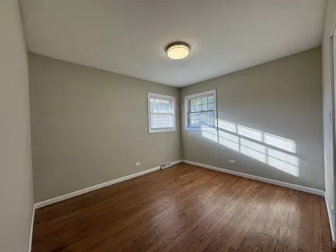 Bedroom - 7838 W 73rd Pl, Bridgeview, IL 60455 photo 3 of 3