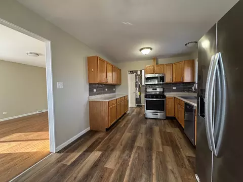 Kitchen - 7838 W 73rd Pl, Bridgeview, IL 60455 photo 5 of 5