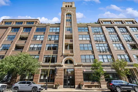 1000 W Washington Blvd #420, Chicago, IL 60607
