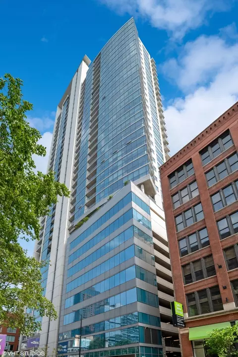 303 W Ohio St #2307, Chicago, IL 60654