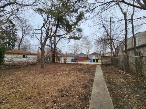 Exterior - 143 E 119th St, Chicago, IL 60628 photo 2 of 3