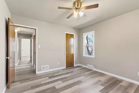 Bedroom - 2330 177th St, Lansing, IL 60438 photo 7 of 7