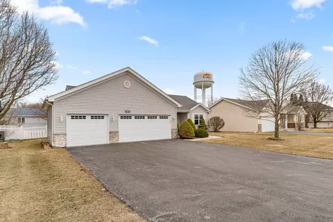 855 Yorkshire Ter, Crete, IL 60417