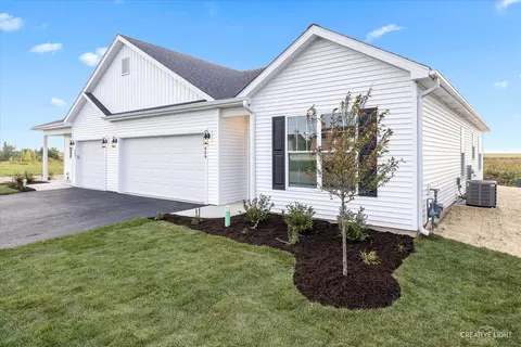 519 S Preston St, Cortland, IL 60112