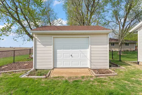 Other - 331 Eiler Dr, Gifford, IL 61847 photo 5 of 6