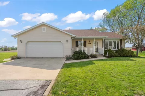 Exterior - 331 Eiler Dr, Gifford, IL 61847 photo 12 of 13