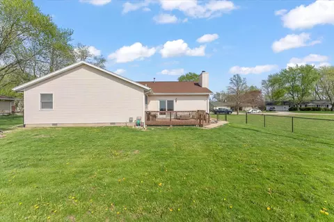 Exterior - 331 Eiler Dr, Gifford, IL 61847 photo 7 of 13