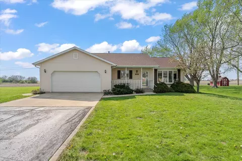 331 Eiler Dr, Gifford, IL 61847