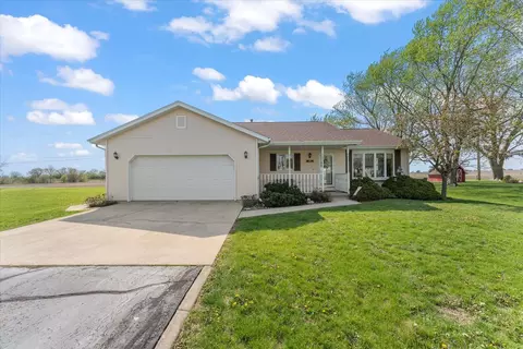 Exterior - 331 Eiler Dr, Gifford, IL 61847 photo 13 of 13