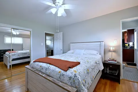 Bedroom - 436 E Park Ave, Elmhurst, IL 60126 photo 1 of 3