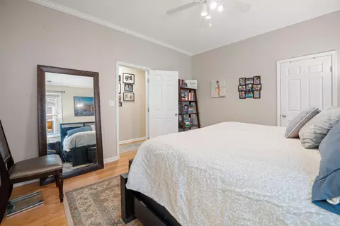 Bedroom - 1237 W Farwell Ave #2E, Chicago, IL 60626 photo 2 of 3