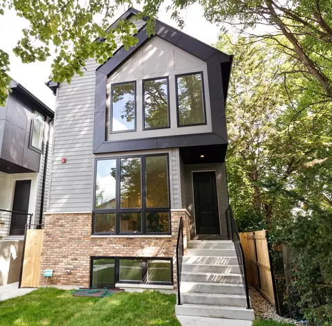 4714 N Kennicott Ave, Chicago, IL 60630