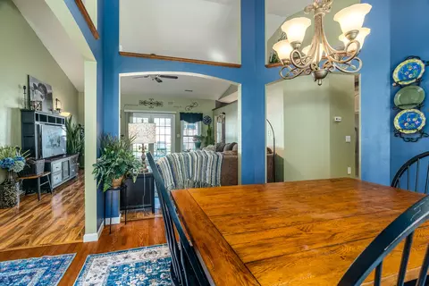Dining - 106 Chase Ln, Marion, IL 62959 photo 3 of 3