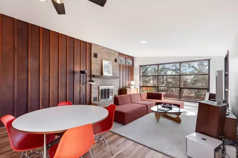 Living - 51 Wilcox Ave, Elgin, IL 60123 photo 3 of 3