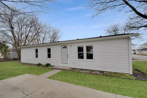 2258 Rush St, Lynwood, IL 60411