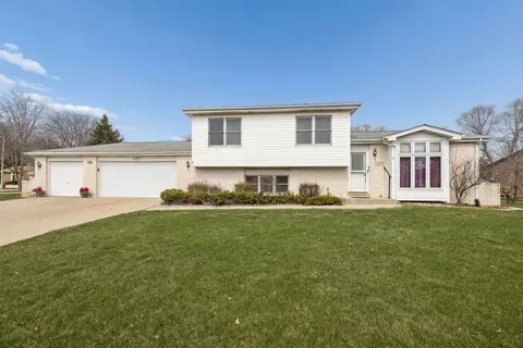 752 Rosanne St, Lockport, IL 60441