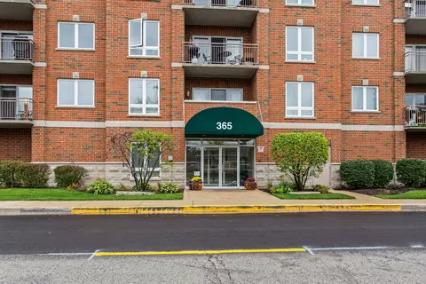 365 Graceland Ave #205A, Des Plaines, IL 60016