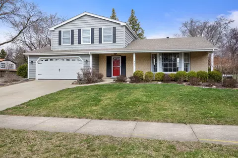 905 Kennebec Ln, Naperville, IL 60563