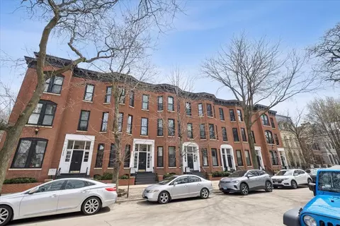 2151 N Seminary Ave #B, Chicago, IL 60614