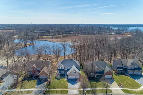 207 Lions Ct, Lake Zurich, IL 60047
