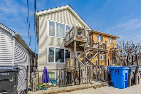 2919 S Keeley St, Chicago, IL 60608