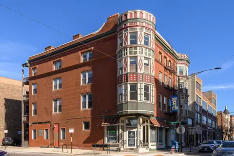 1170 W Armitage Ave #2W, Chicago, IL 60614