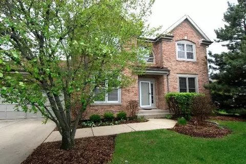 182 Ashfield Ct, Bloomingdale, IL 60108