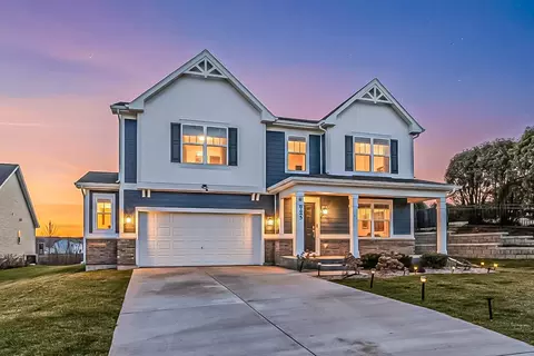 955 Riverdale Ct, Marengo, IL 60152