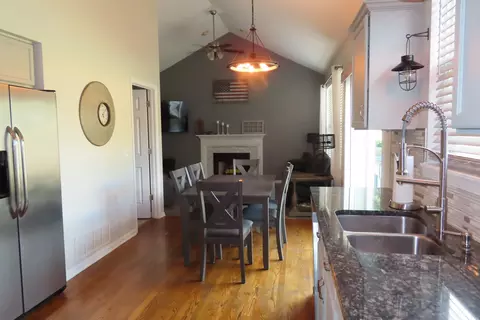 Kitchen - 11401 S Preakness Dr, Plainfield, IL 60585 photo 4 of 4