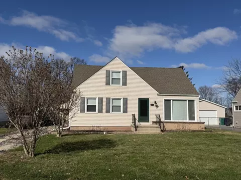 632 N Edgewood Ave, Lombard, IL 60148