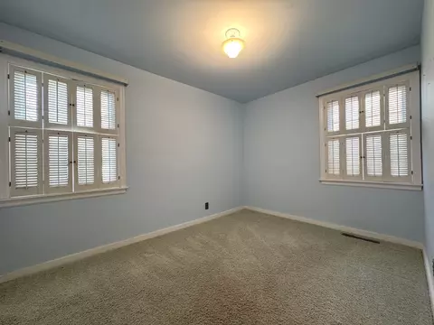 Bedroom - 665 S May Ave, Kankakee, IL 60901 photo 2 of 2