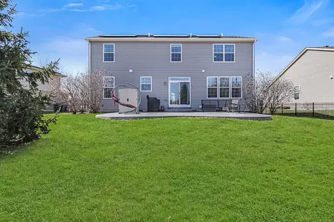 Exterior - 804 Feeney Dr, Minooka, IL 60447 photo 3 of 7