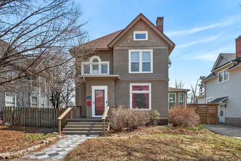 1919 Farnam St, Davenport, IA 52803