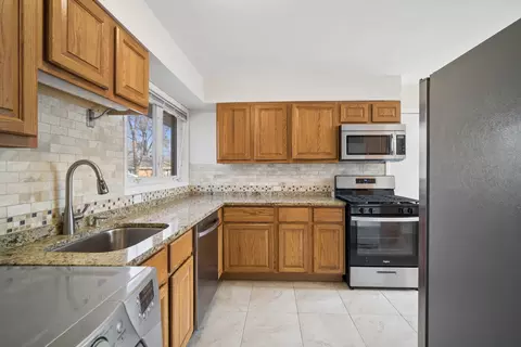 Kitchen - Undisclosed, Northbrook, IL 60062 photo 1 of 3