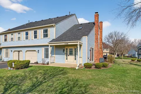 11722 Daniel Ln #39, Huntley, IL 60142