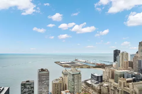 View/Area - 175 E Delaware Pl #6018, Chicago, IL 60611 photo 6 of 11
