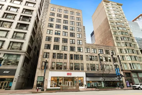 20 N State St #611, Chicago, IL 60602