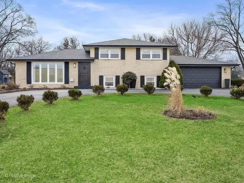 20 S W065 S Frontage Rd, Lemont, IL 60439