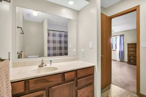 Bath - 106 E Harrison St, Catlin, IL 61817 photo 2 of 2